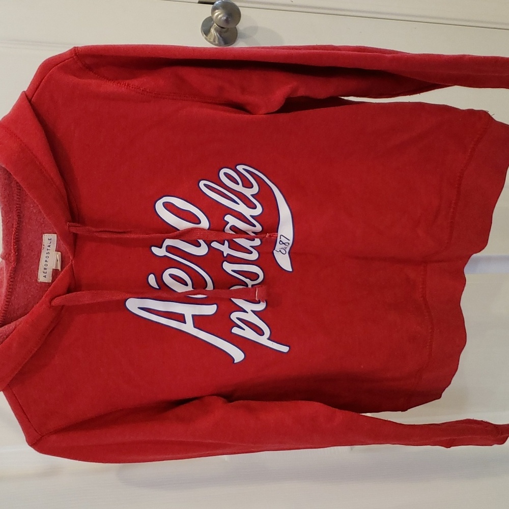Aero Hoodie Sweatshirt, Red Size M. Womens.